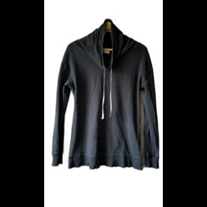 Everlast Woman's  Black Sport Long Sleeve Sport Shirt size Medium